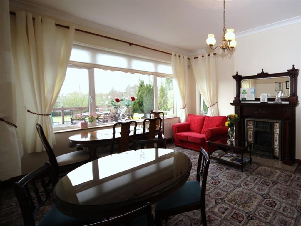 كيلكيني Launard House المظهر الخارجي الصورة